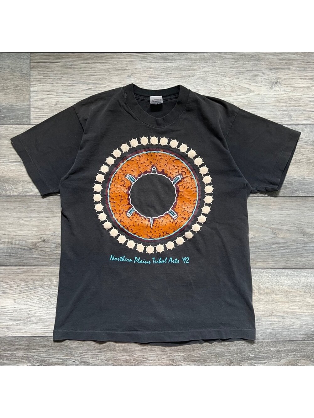 Vintage 90's Men's M Northern Plains Tribal Art Tee Shirt Southwestern Aztec USA